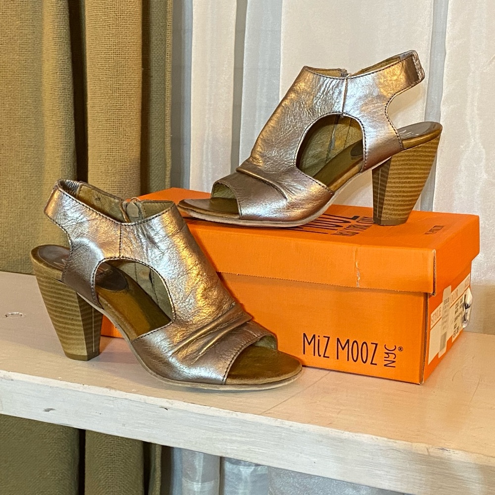 Miz Mooz Mardi Nickel Peep Toe Heel